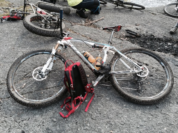 Kuutio lepää Kuutio lepää